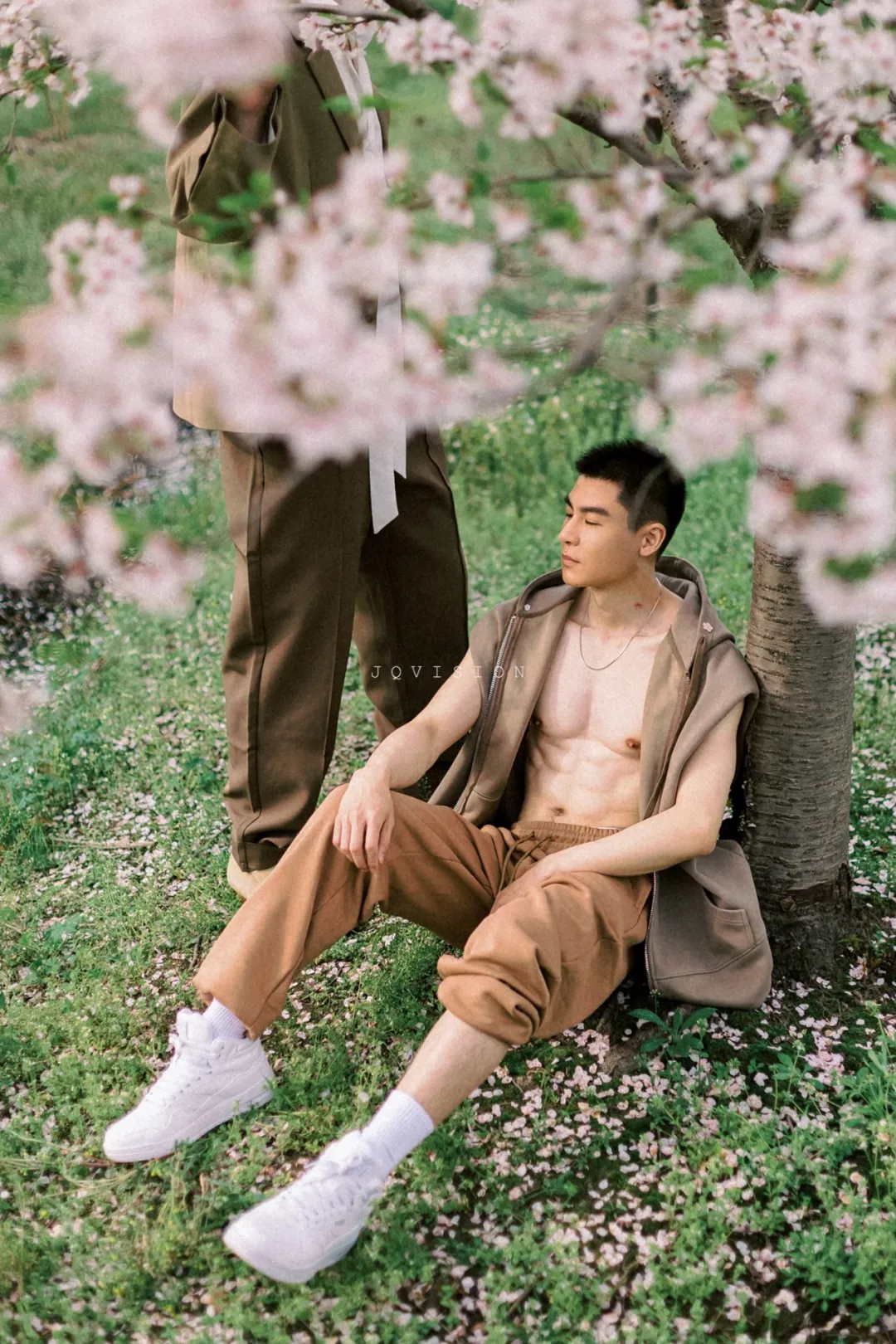 JQ's VISION｜春日情书·未来篇-IsThereATop