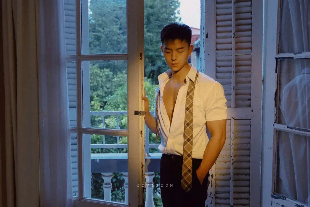 JQ's MAN|act i: spring-IsThereATop
