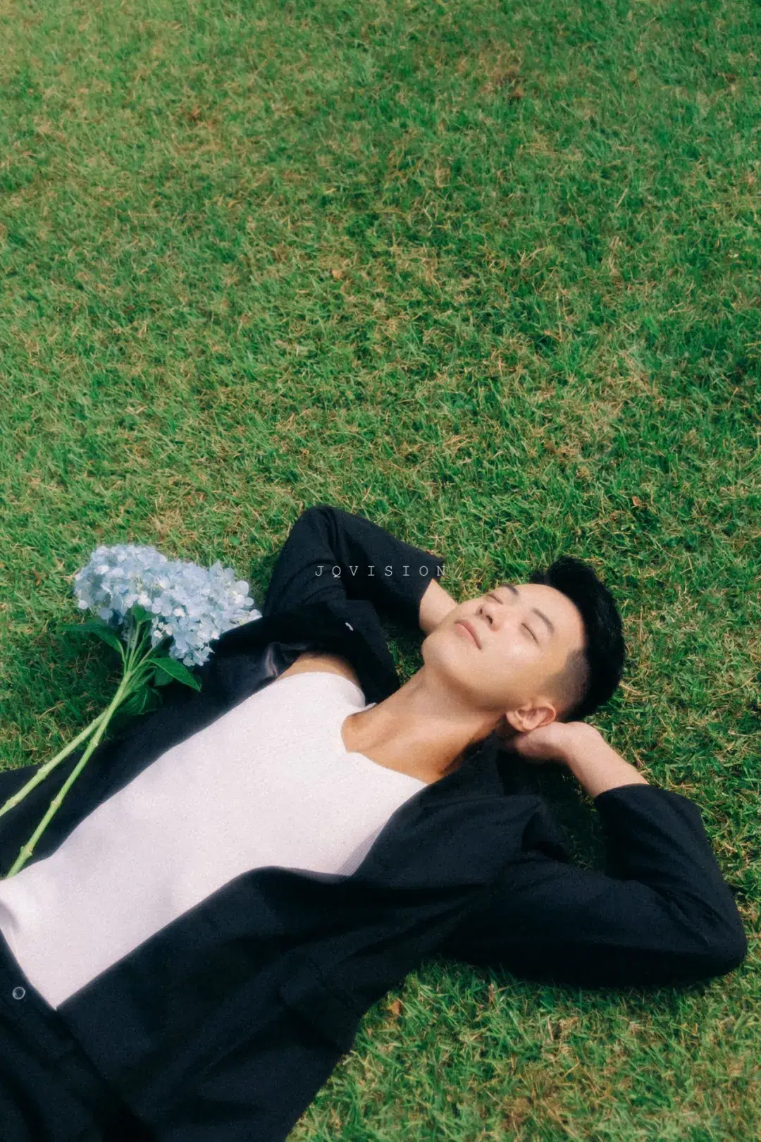 JQ's MAN|陪你走过初夏的余晖-IsThereATop