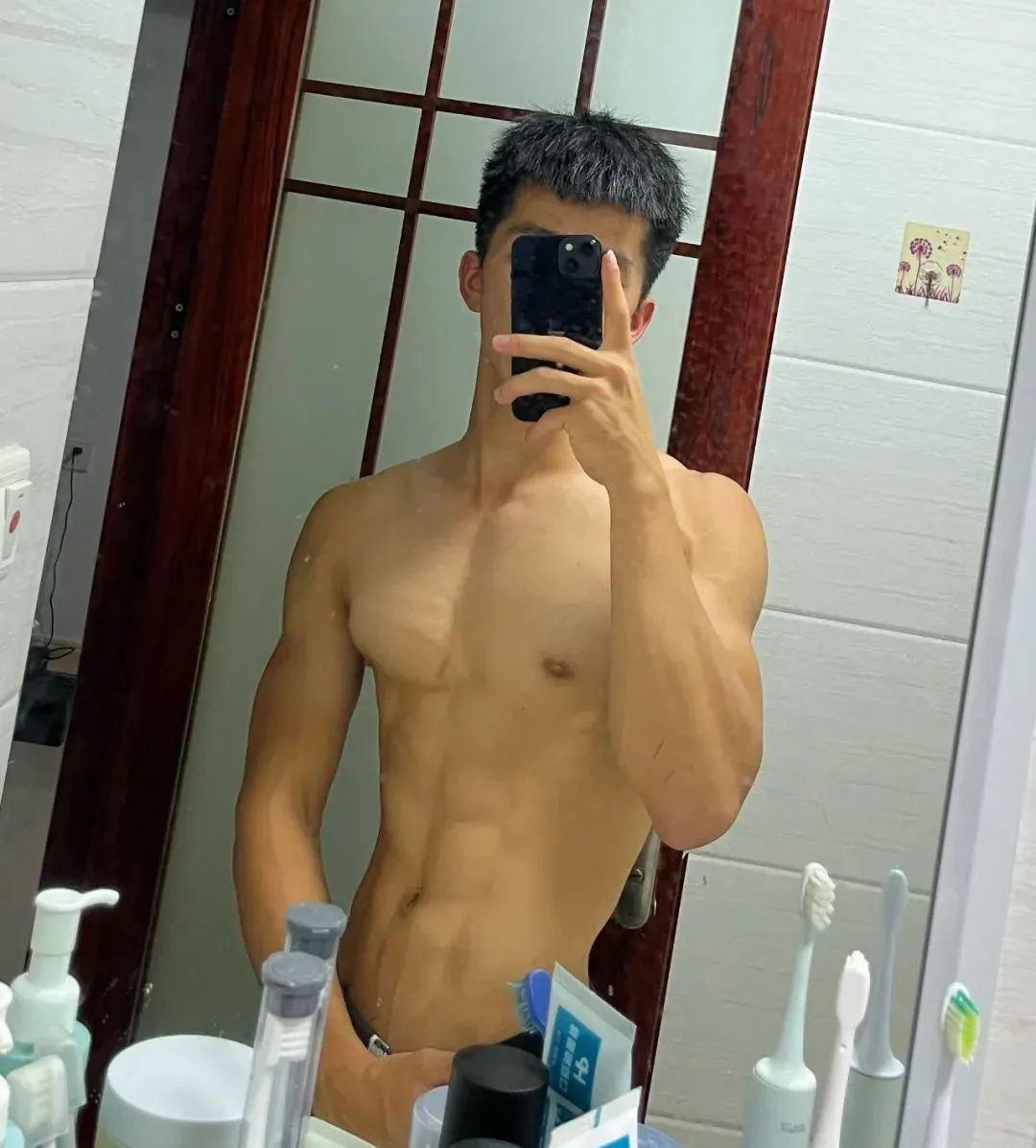 黑皮钻石男大体育生，真嘟超可以啊！-IsThereATop