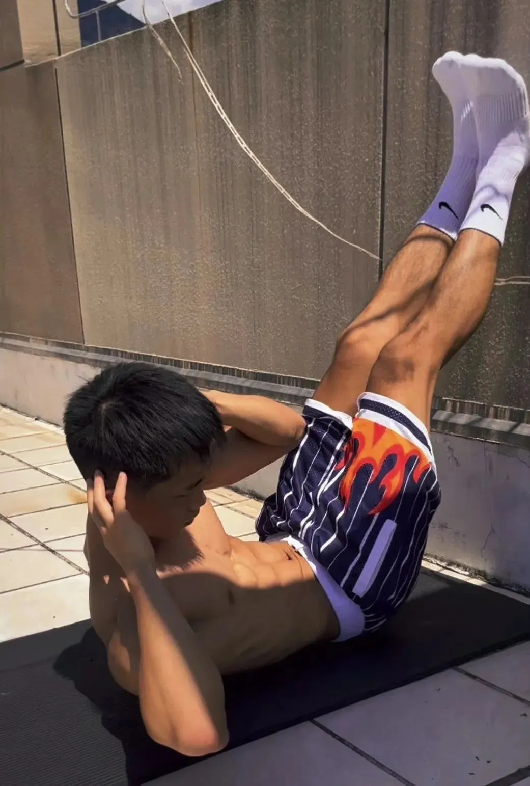 黑皮钻石男大体育生，真嘟超可以啊！-IsThereATop